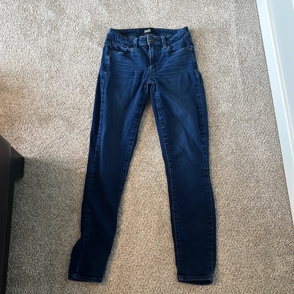 2 Pairs of PAIGE Mid-rise Skinny Jeans - Picture 7 of 9